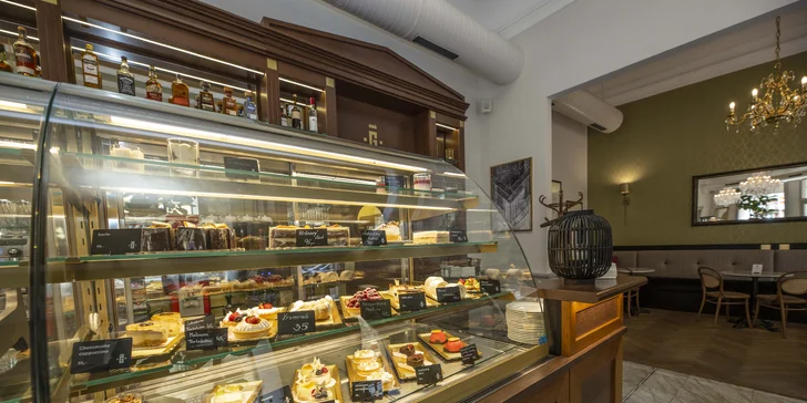 Degustační menu pro dva v Café Graff s možností vinného párování