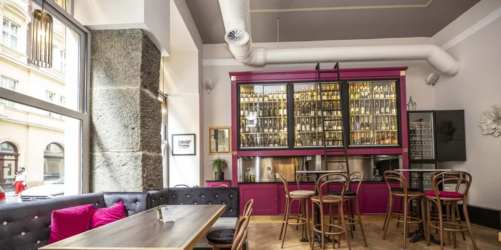 Degustační menu pro dva v Café Graff s možností vinného párování