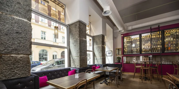 Degustační menu pro dva v Café Graff s možností vinného párování