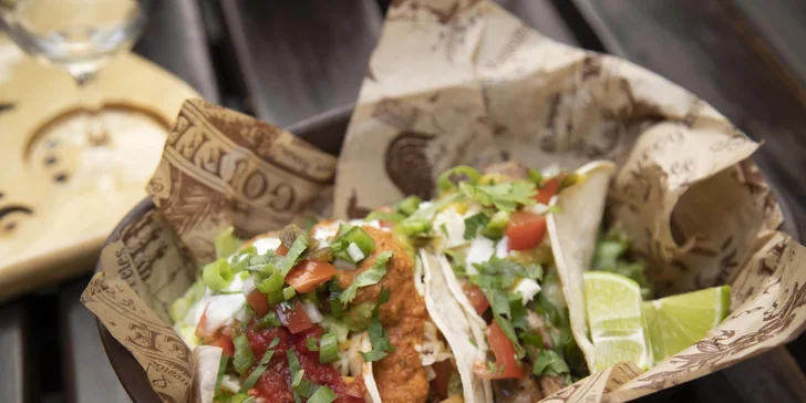 Mexiko v Jámě: výběr z tacos a ochutnávka tequily pro 1 nebo 2 osoby