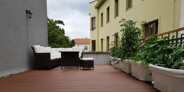 Vyrazte za romantikou: stylová vila se snídaní i privátním wellness pro dva