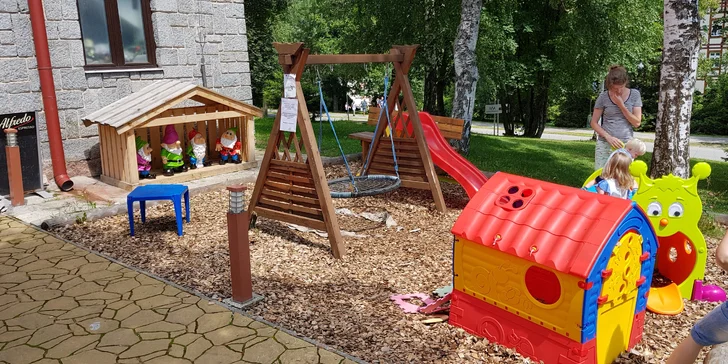 Dovolená ve dvou či s rodinou v penzionu přímo pod Lomnickým štítem