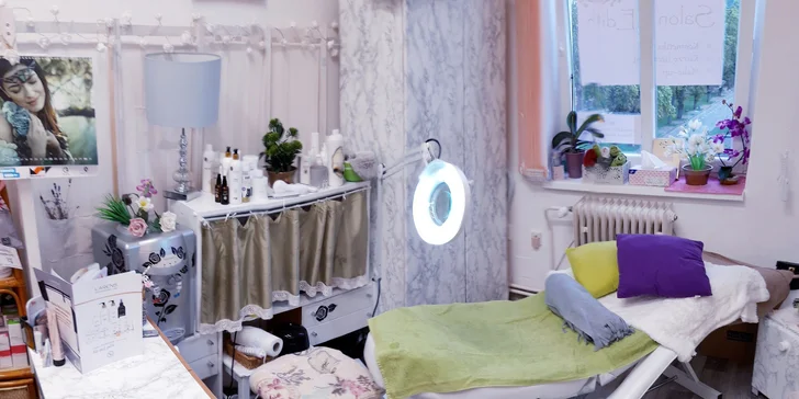 Diamantová mikrodermabráze, chemický peeling i ozónové ošetření aknózní pleti