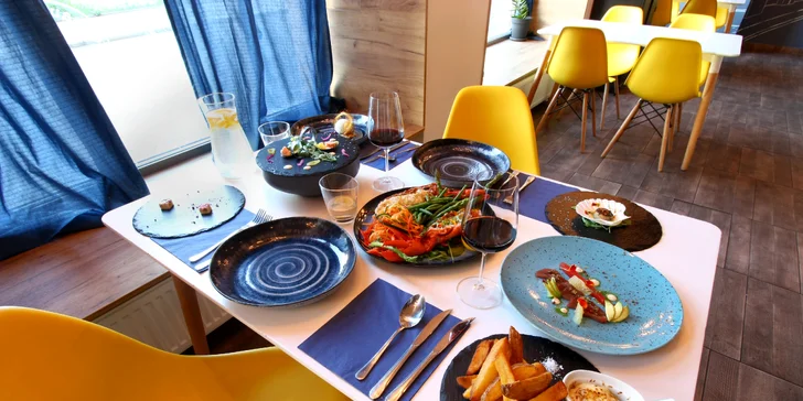 Gurmánské 6chodové menu pro 2 osoby: tuňák, celý humr i mušle sv. Jakuba