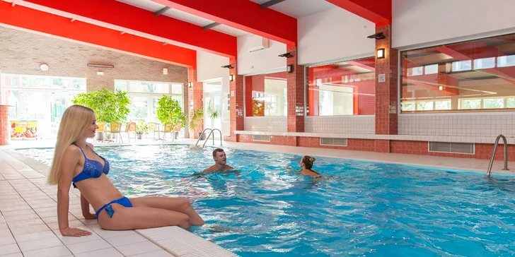 Pobyt v hotelu na Seči: polopenze, bazén, relaxace v Akvafit i Wellness & Spa centru a sport