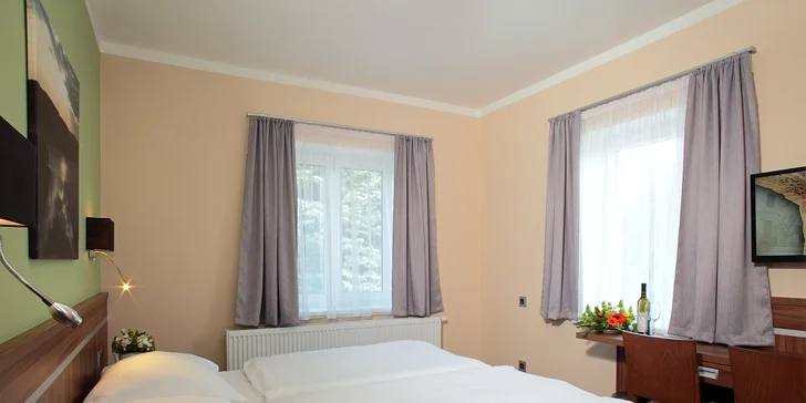 Pobyt v hotelu na Seči: polopenze, bazén, relaxace v Akvafit i Wellness & Spa centru a sport