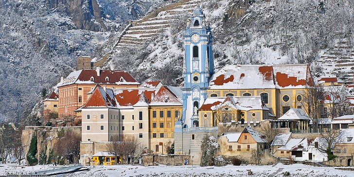 Rakousko: Výlet na vánoční trhy ve Wachau vč. průvodce a vstupenky na hrad