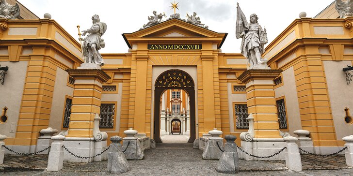 Rakousko: Výlet na vánoční trhy ve Wachau vč. průvodce a vstupenky na hrad