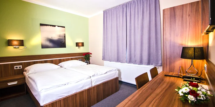 Pobyt v hotelu na Seči: polopenze, bazén, relaxace v Akvafit i Wellness & Spa centru a sport
