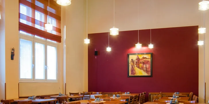Poznejte kouzlo Prahy: hotel se snídaní, jen 5 minut od Karlova mostu