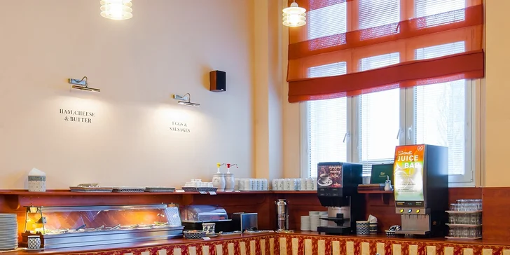 Poznejte kouzlo Prahy: hotel se snídaní, jen 5 minut od Karlova mostu