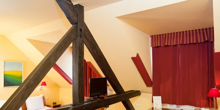 Poznejte kouzlo Prahy: hotel se snídaní, jen 5 minut od Karlova mostu