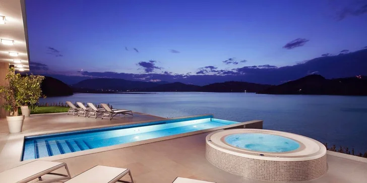 Luxusní pobyt v 5* hotelu u jezera: skvělé jídlo a wellness s výhledem