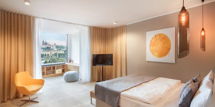 Výjimečný pobyt v centru Prahy: 5* hotel se snídaní, thajská masáž a wellness