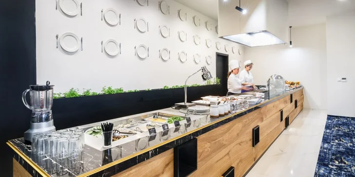 Výjimečný pobyt v centru Prahy: 5* hotel se snídaní, thajská masáž a wellness