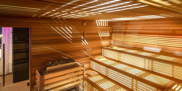 Výjimečný pobyt v centru Prahy: 5* hotel se snídaní, thajská masáž a wellness