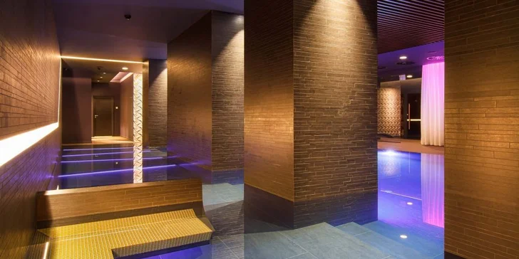 Výjimečný pobyt v centru Prahy: 5* hotel se snídaní, thajská masáž a wellness
