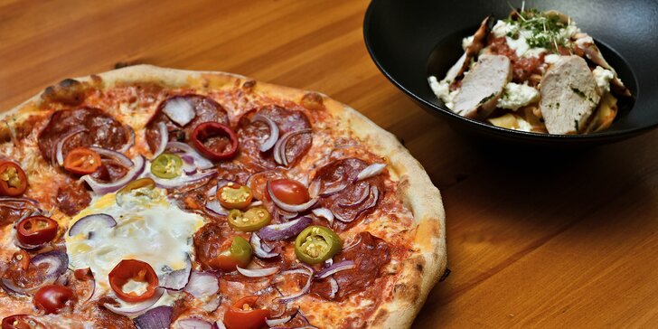 Jídlo pro jednoho i partu: pizza podle výběru ze 14 druhů nebo těstoviny výběrem ze 4 verzí