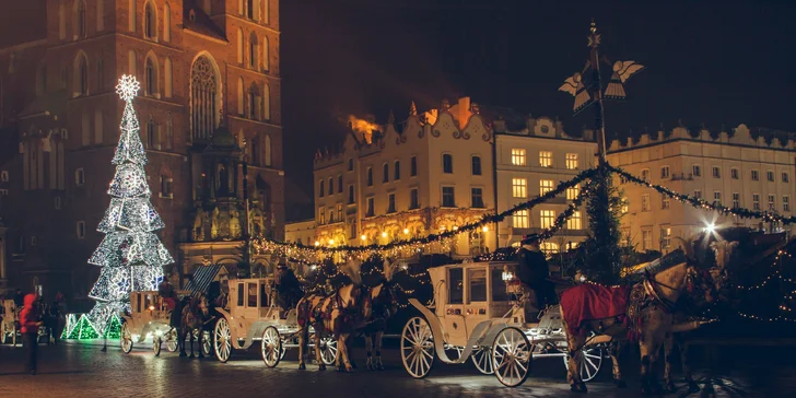 Dvoudenní zájezd busem do Polska: solné doly Wieliczka i adventní trhy a vodní park v Krakově