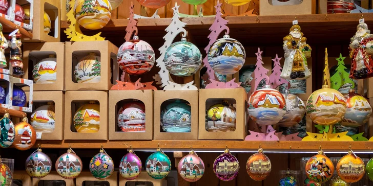 Dvoudenní zájezd busem do Polska: solné doly Wieliczka i adventní trhy a vodní park v Krakově
