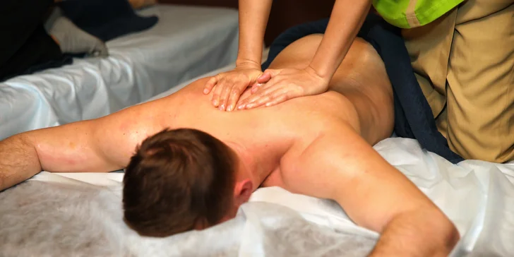Tradiční thajská masáž podle výběru pro 1 osobu: 60–180 min. relaxu