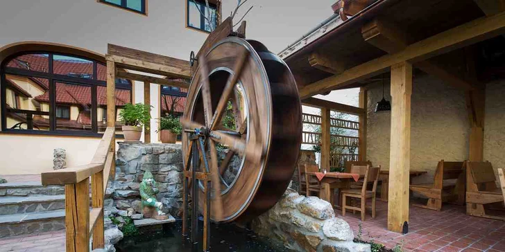 4* hotel v klidné části Prahy: snídaně, privátní sauna a 30 minut do historického centra