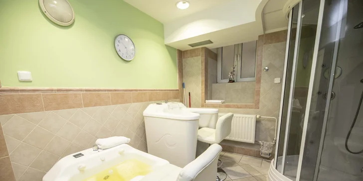 Užijte si Karlovy Vary: 3–12 dní v hotelu Mignon**** se snídaní či polopenzí i procedurami