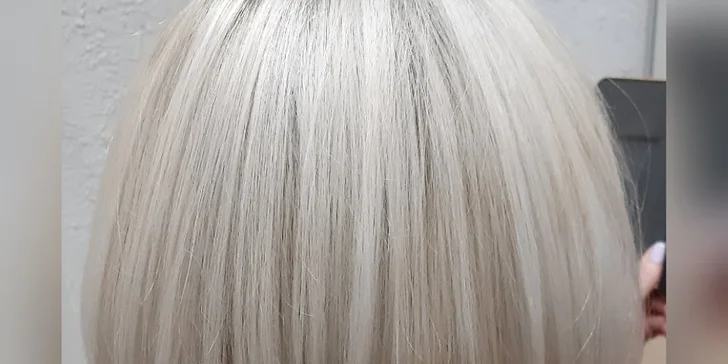 Kadeřnické balíčky: střih, barva, melír nebo balayage či air touch