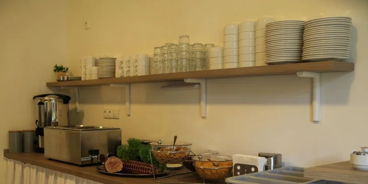 Podzimní dovolená v Českém Krumlově: hotel 10 minut od centra, snídaně i lahev vína