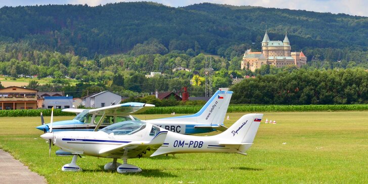 30–60minutové poznávací lety Cessnou pro 3 osoby: Štramberk, Hukvaldy, Lysá hora i Žermanice