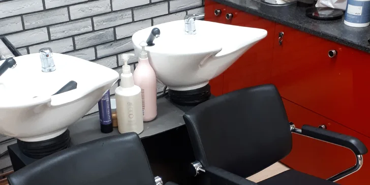 Kadeřnické balíčky: střih, barva, melír nebo balayage či air touch