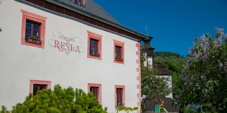 Romantický pobyt v UNESCO Banské Štiavnici: penzion z 15. století a snídaně