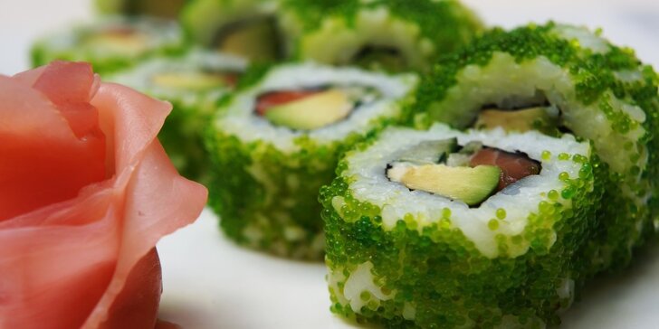 46 ks sushi + 2 polévky v nové restauraci Aichi Sushi