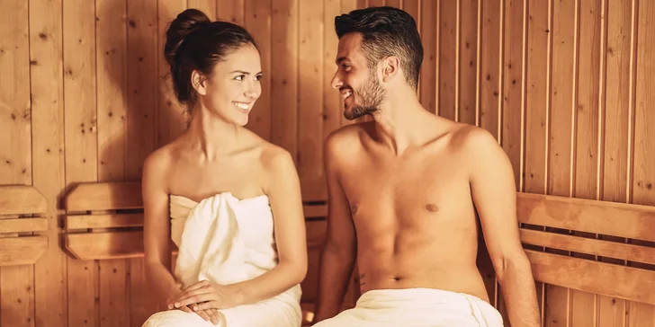 Hodina v privátním wellness pro dva: Sauna či vířivka nebo obojí