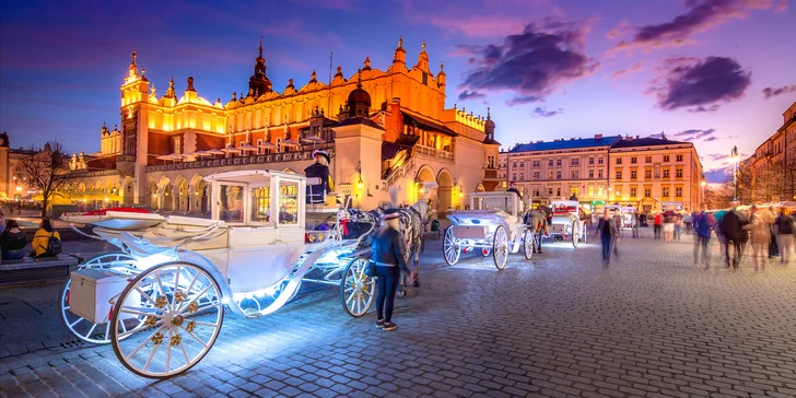 Dvoudenní zájezd busem do Polska: solné doly Wieliczka i adventní trhy a vodní park v Krakově