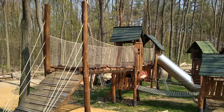 Venkovní zábavní park Krtkův svět: prolézačky, skluzavky, trampolíny i lanové centrum