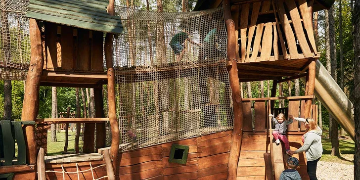 Venkovní zábavní park Krtkův svět: prolézačky, skluzavky, trampolíny i lanové centrum