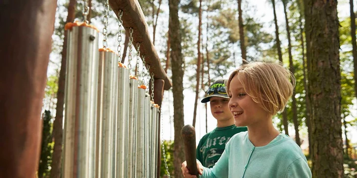Venkovní zábavní park Krtkův svět: prolézačky, skluzavky, trampolíny i lanové centrum