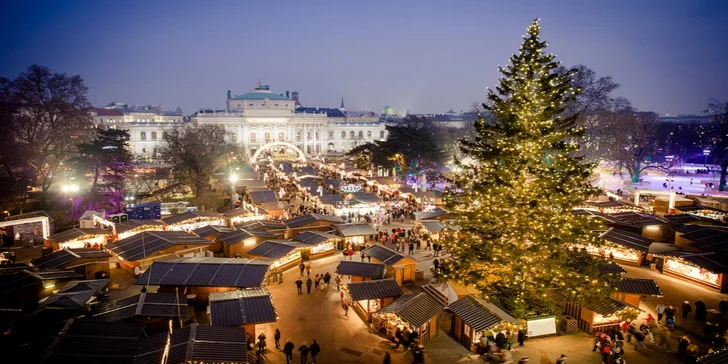 Výlet do adventní Vídně a za výhodnými nákupy v Primarku - odjezdy z Moravy