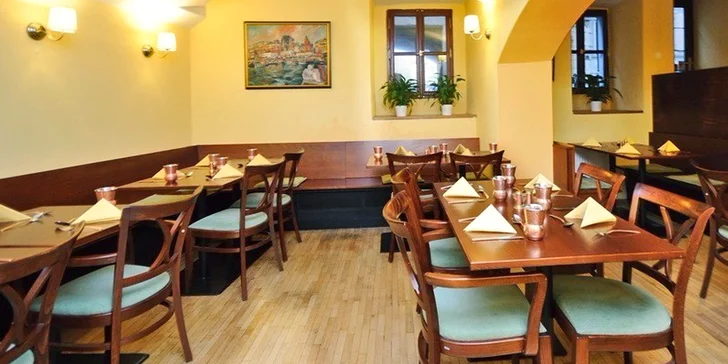 Voucher na jakékoli jídlo z indické restaurace v hodnotě 700 Kč: maso, zelenina i sýry