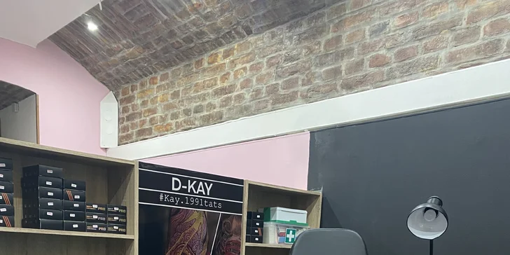 Nové tetování s motivem dle výběru ve Studiu 1991 u náměstí Míru