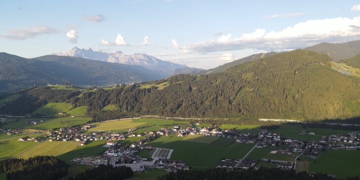 Podzim v rakouských Alpách pro rodinu či partu přátel