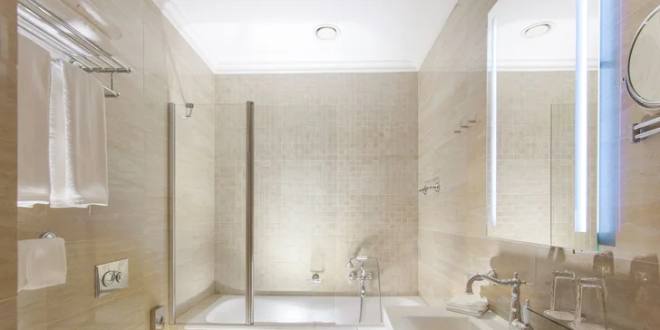 5* luxus v Karlových Varech: jídlo, neomezený wellness i procedury