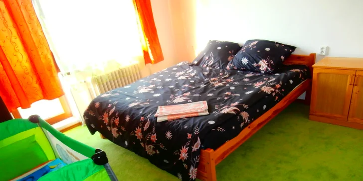 Do Beskyd až ve 12 osobách: vybavená vila s kuchyňkou i vířivkou