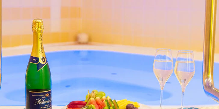 60 či 120 min. v privátním wellness s vířivkou, infrasaunou i šumivým vínem pro 2 osoby