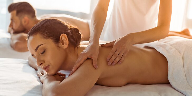 Párová relaxace v Thajském ráji: 45minutová thajská masáž