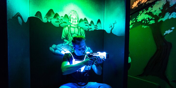 Zastřílejte si: zábavná laser game v centru Prahy až pro 14 hráčů