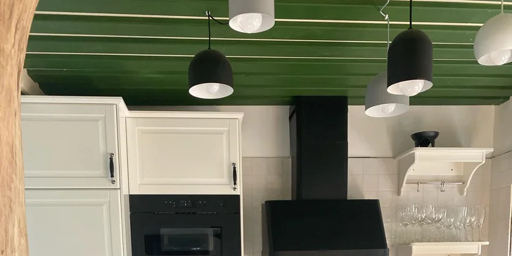 Luxusní chatička pod Lysou horou až pro 6 osob: plná výbava, sauna a vířivka neomezeně