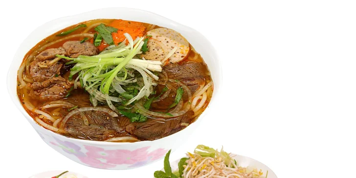 Vietnamské menu pro 1 nebo 2 osoby ve vietnamské tržnici na Olomoucké