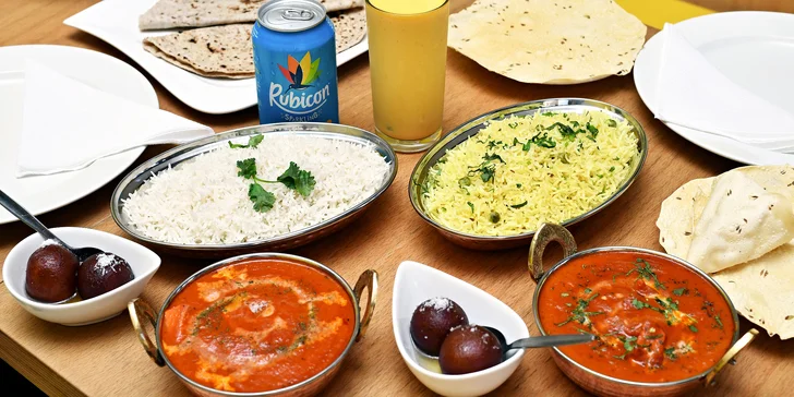 Indické menu: chicken tikka masala nebo butter chicken, tři přílohy, dezert a nápoj pro 1 i 2 osoby